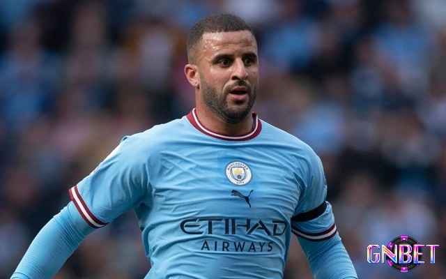 Kyle Walker nổi tiếng với khả năng đánh cắp bóng tốt