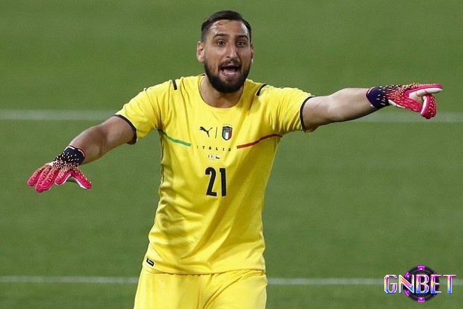 Gianluigi Donnarumma đã có sự nghiệp triển vọng tại PSG sau màn trình diễn đỉnh cao ở tuyển Italia