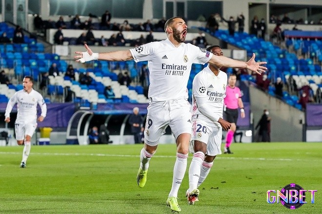 Karim Benzema là một tiền đạo hay nhất C1