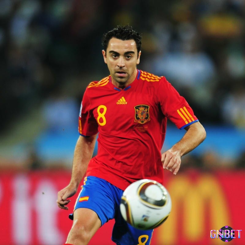 Tiền vệ hay nhất World Cup Xavi Hernandez sở hữu tài năng trên sân cỏ