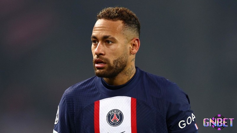 Tiền vệ hay nhất Ligue 1 phải kể đến sự xuất sắc của Neymar Junior